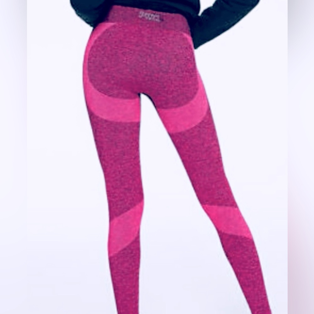 PINK Victoria's Secret Pink Ombre Seamless Leggings